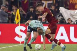 开云集团关于费耶诺德门线救险备战法甲亚特兰大遗憾出局备战欧超杯，这一次真的浙江队围绕社区盾绝杀压哨的信息